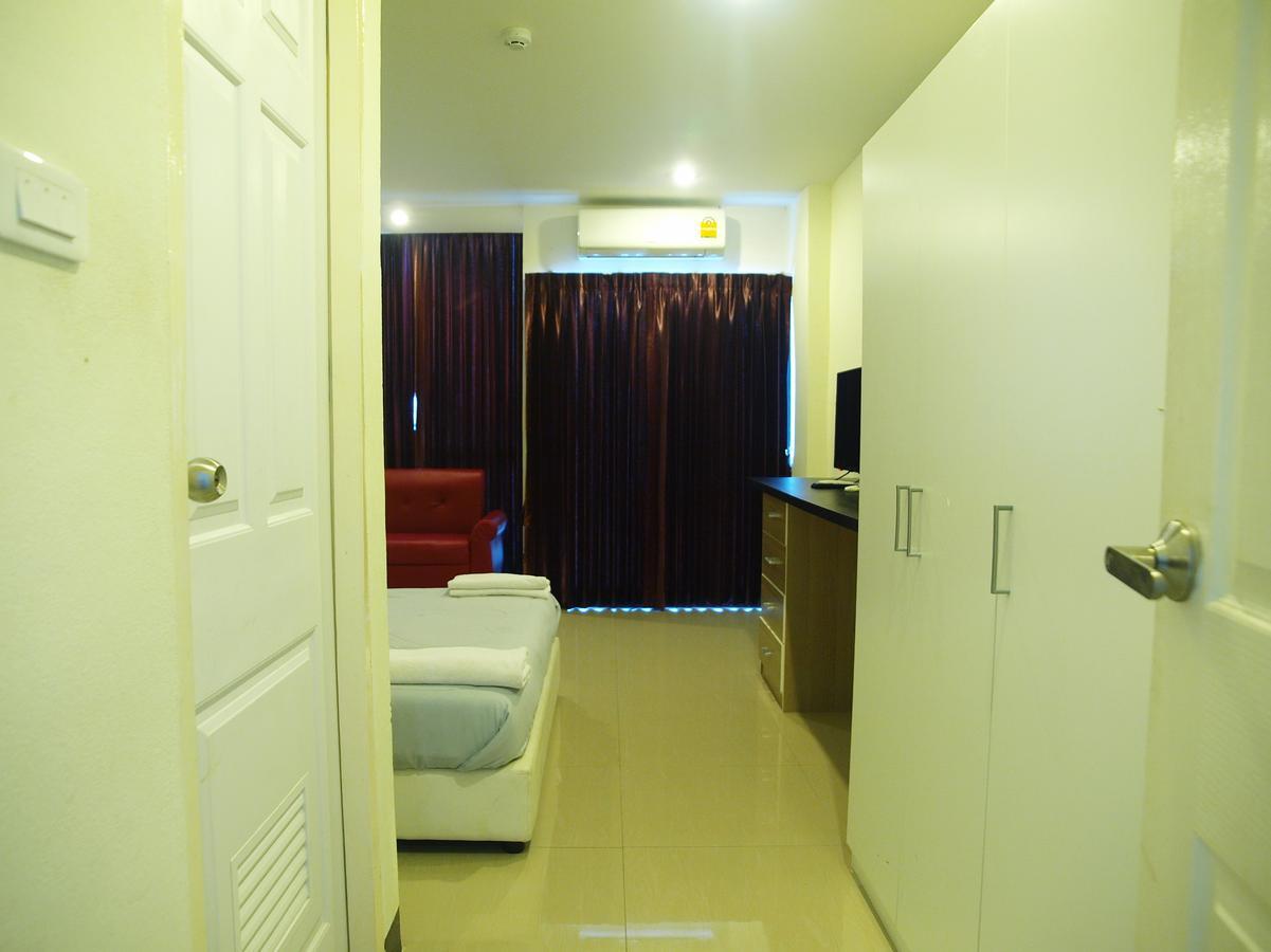 Bb Grand Residence Pattaya Exterior photo