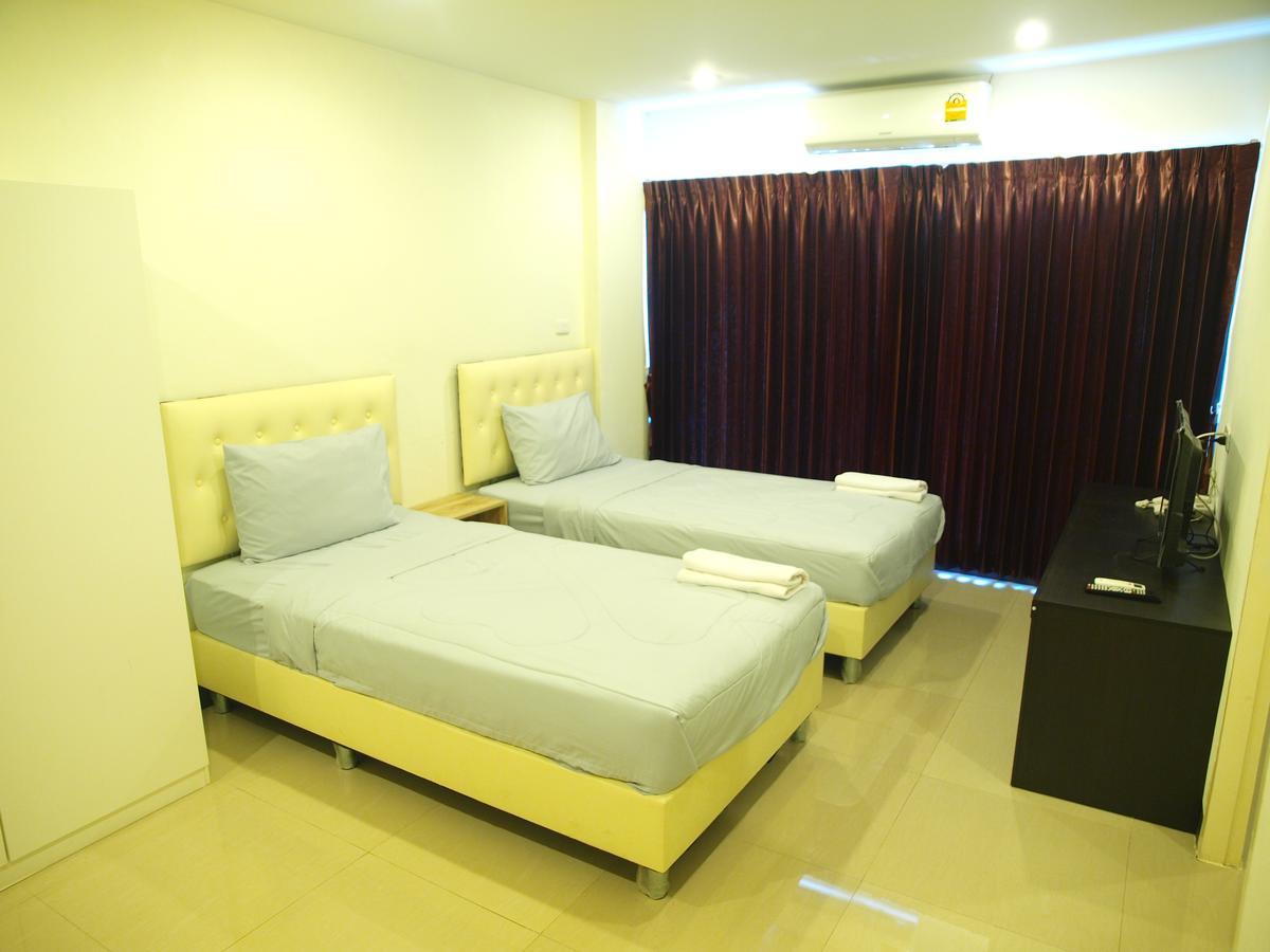 Bb Grand Residence Pattaya Exterior photo