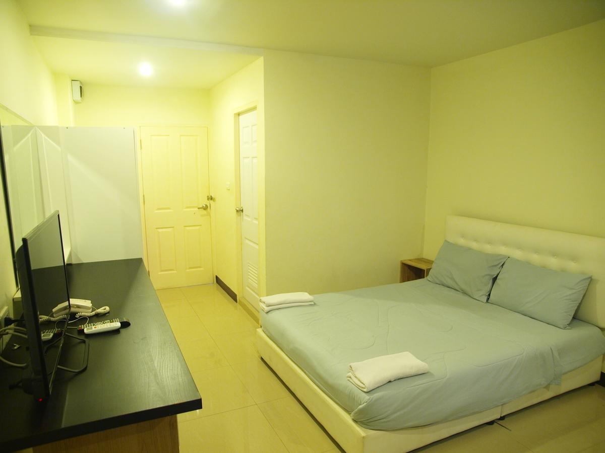 Bb Grand Residence Pattaya Exterior photo