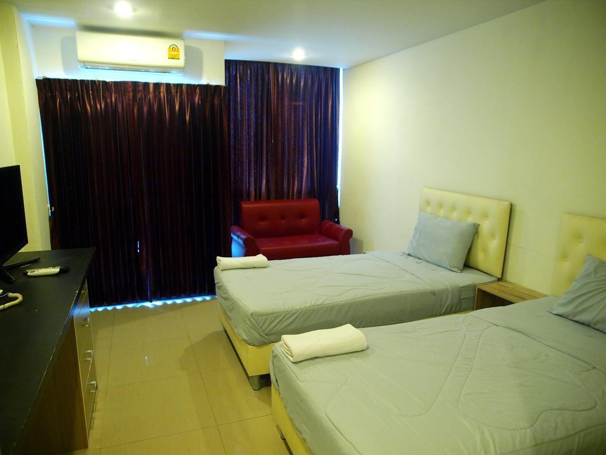 Bb Grand Residence Pattaya Exterior photo