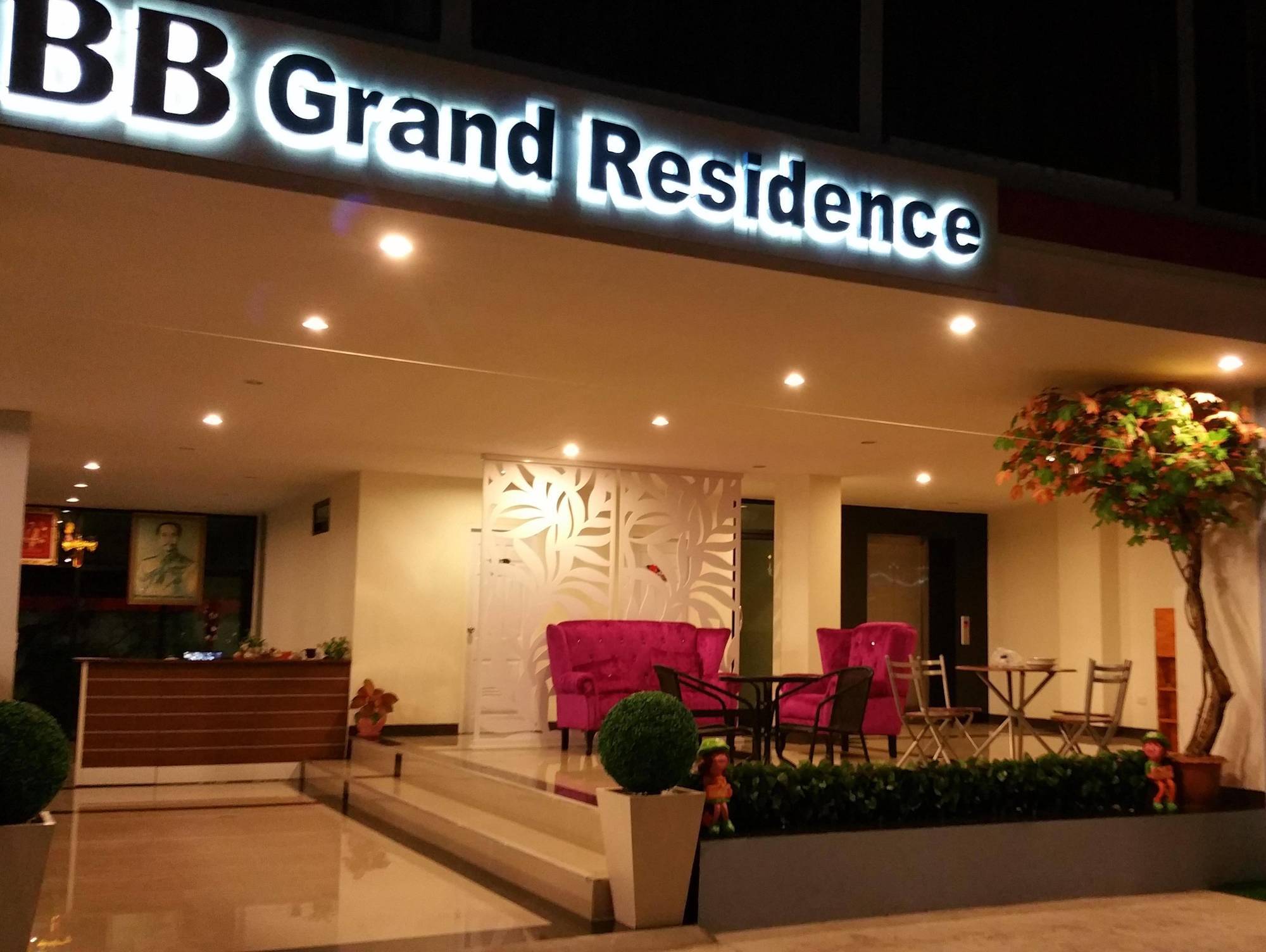 Bb Grand Residence Pattaya Exterior photo
