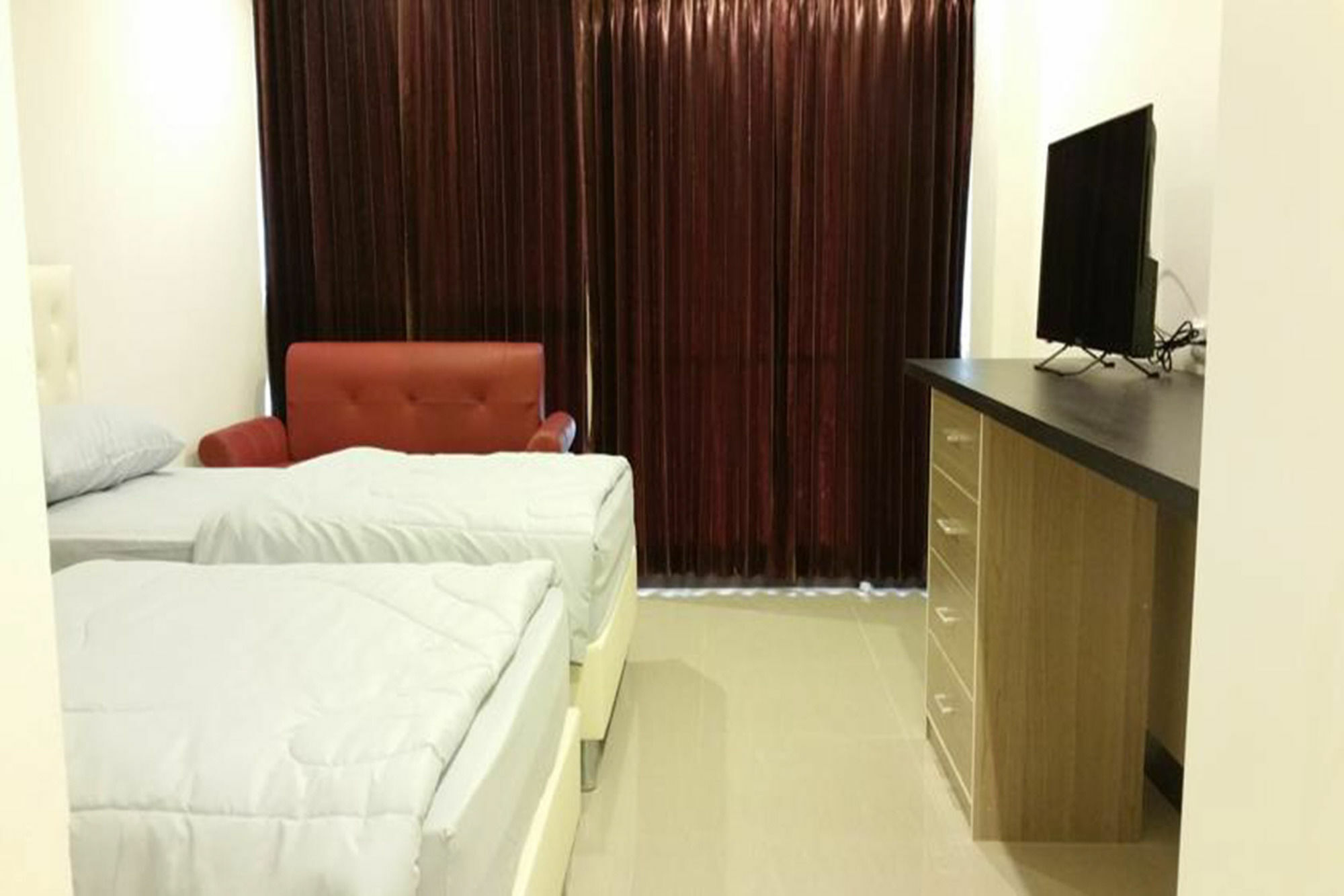 Bb Grand Residence Pattaya Exterior photo